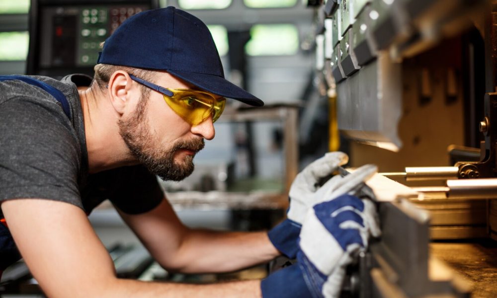 Prioriza el soporte en mantenimiento de equipos industriales
