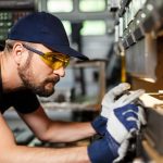 Prioriza el soporte en mantenimiento de equipos industriales
