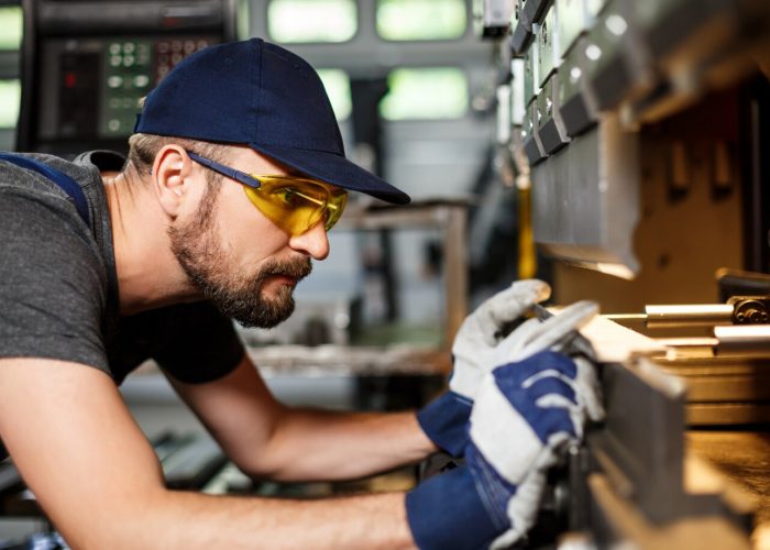 Prioriza el soporte en mantenimiento de equipos industriales